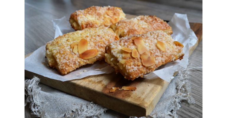 Amandelbroodje Per 4 verpakt